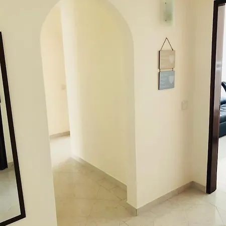 Appartement Quiet And Bright In *