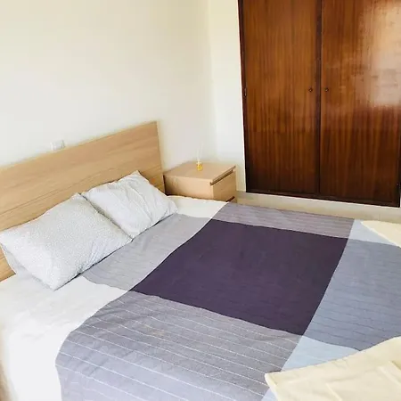 Quiet And Bright In Apartament